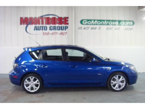 Aurora Blue Mica Mazda MAZDA3 s Grand Touring Hatchback.  Click to enlarge.