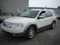 2009 Taurus X SEL #1