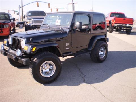 Black Clearcoat Jeep Wrangler Sahara 4x4.  Click to enlarge.