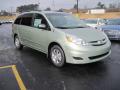 2010 Sienna LE #2