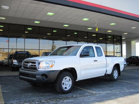 Super White Toyota Tacoma Access Cab.  Click to enlarge.