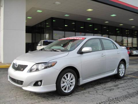Classic Silver Metallic Toyota Corolla S.  Click to enlarge.