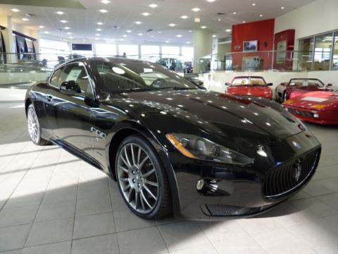 Nero (Black) Maserati GranTurismo S.  Click to enlarge.