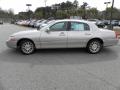 2007 Town Car Signature #2