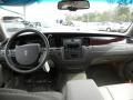 2007 Town Car Signature #3