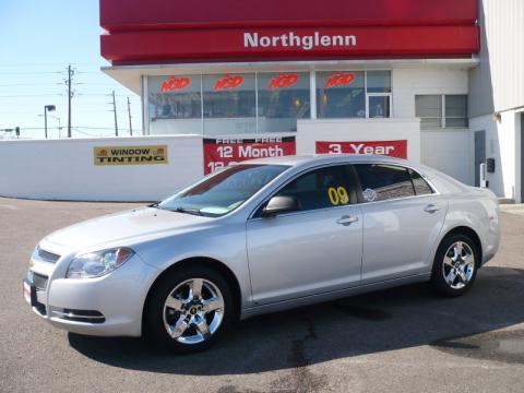 Silver Ice Metallic Chevrolet Malibu LS Sedan.  Click to enlarge.