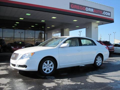 Blizzard White Pearl Toyota Avalon XL.  Click to enlarge.