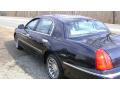 2002 Town Car Signature #4