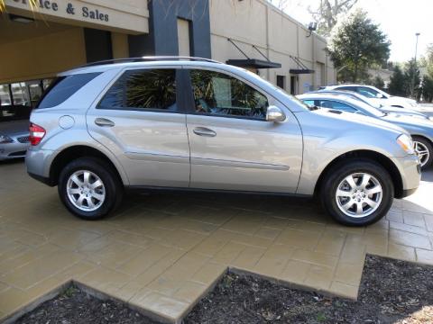 Desert Silver Metallic Mercedes-Benz ML 350 4Matic.  Click to enlarge.