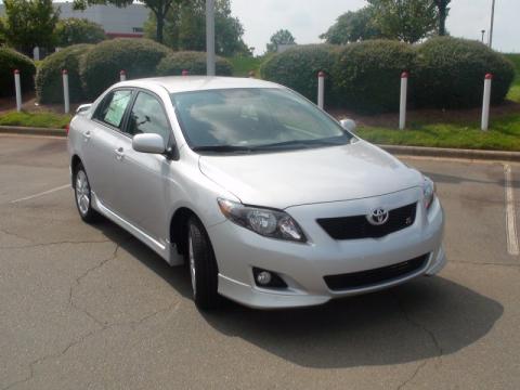 Classic Silver Metallic Toyota Corolla S.  Click to enlarge.