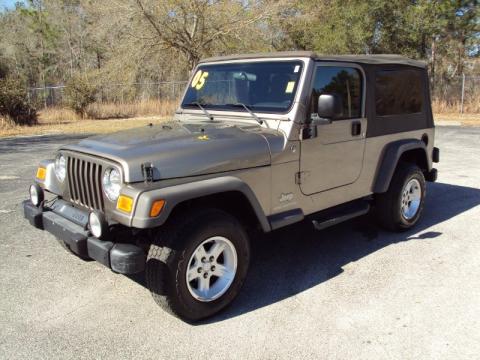 Light Khaki Metallic Jeep Wrangler Unlimited 4x4.  Click to enlarge.