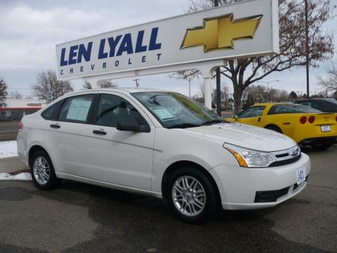 White Suede Ford Focus SE Sedan.  Click to enlarge.