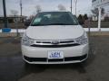 2009 Focus SE Sedan #2