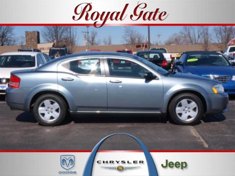 Silver Steel Metallic Dodge Avenger SE. Click to enlarge. Silver Steel Metallic Dodge Avenger SE. Click to enlarge.