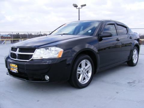 Brilliant Black Crystal Pearl Dodge Avenger SXT.  Click to enlarge.