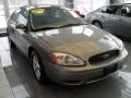 2004 Taurus SE Sedan #4