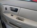 2004 Taurus SE Sedan #24