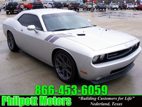 Bright Silver Metallic Dodge Challenger R/T.  Click to enlarge.