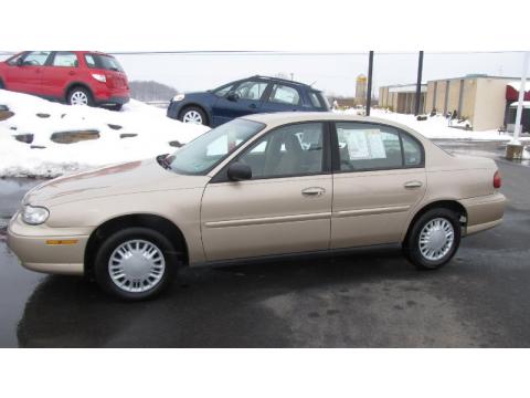 Light Driftwood Metallic Chevrolet Malibu Sedan.  Click to enlarge.