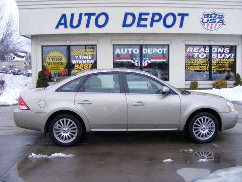 Light French Silk Metallic Mercury Montego Premier AWD.  Click to enlarge.