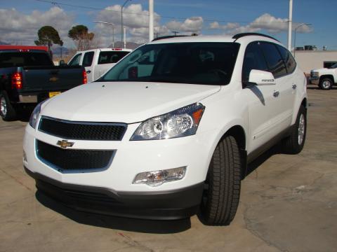 Summit White Chevrolet Traverse LT.  Click to enlarge.
