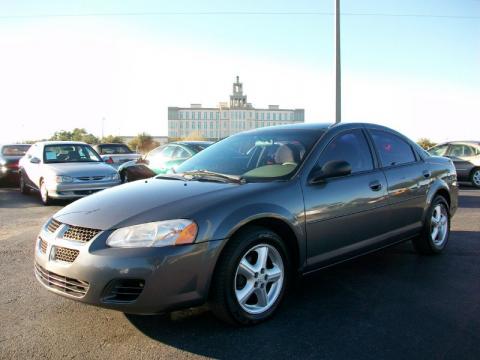 Graphite Metallic Dodge Stratus SXT Sedan.  Click to enlarge.