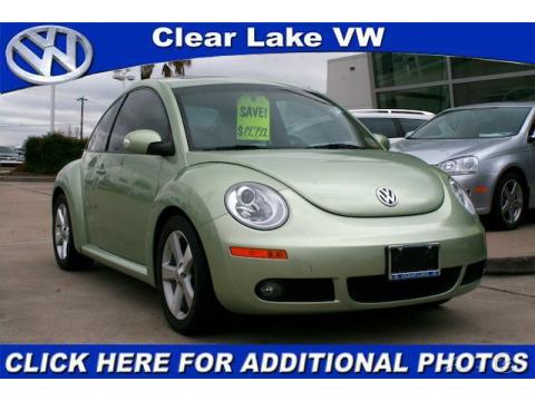 Gecko Green Metallic Volkswagen New Beetle TDI Coupe. Click to enlarge. Gecko Green Metallic Volkswagen New Beetle TDI Coupe. Click to enlarge.