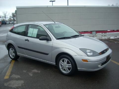 CD Silver Metallic Ford Focus ZX3 Coupe.  Click to enlarge.