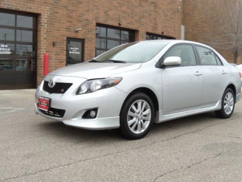 Classic Silver Metallic Toyota Corolla S.  Click to enlarge.