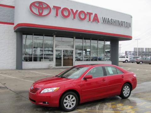 Barcelona Red Metallic Toyota Camry XLE.  Click to enlarge.