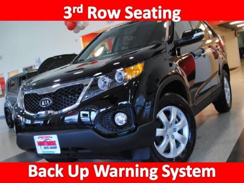 Ebony Black Kia Sorento LX. Click to enlarge. Ebony Black Kia Sorento LX. Click to enlarge.