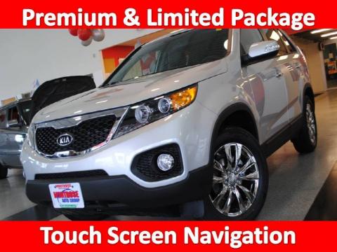 Bright Silver Kia Sorento EX.  Click to enlarge.