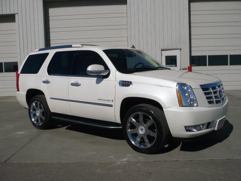 White Diamond Cadillac Escalade AWD.  Click to enlarge.