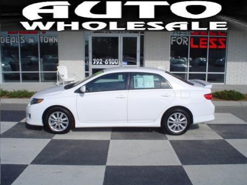 Super White Toyota Corolla S.  Click to enlarge.