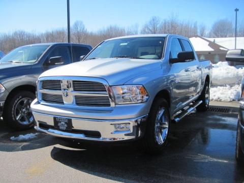 Bright Silver Metallic Dodge Ram 1500 Big Horn Crew Cab 4x4.  Click to enlarge.