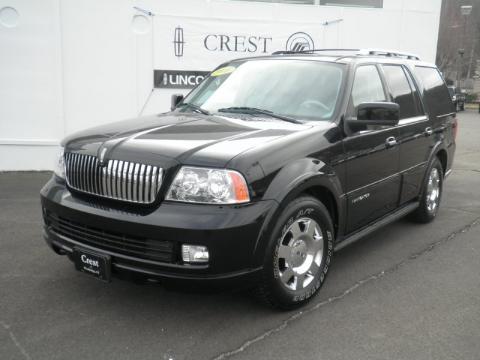 Black Lincoln Navigator Ultimate 4x4.  Click to enlarge.