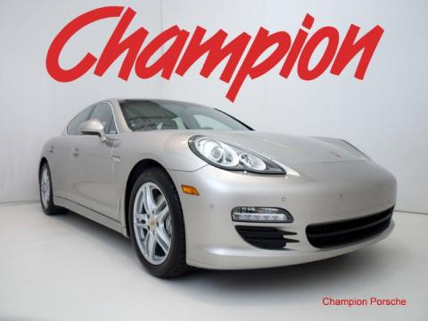Platinum Silver Metallic Porsche Panamera S.  Click to enlarge.