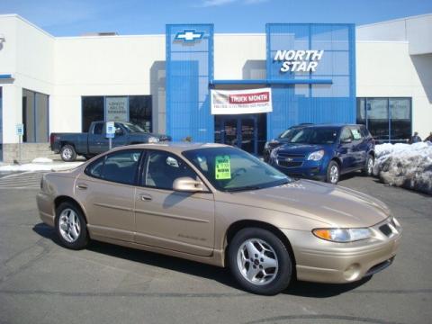 Champagne Beige Metallic Pontiac Grand Prix GT Sedan.  Click to enlarge.
