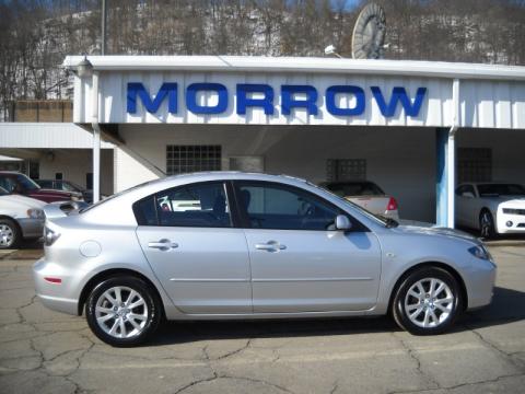Sunlight Silver Metallic Mazda MAZDA3 i Touring Sedan.  Click to enlarge.