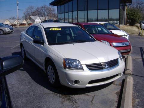 Dover White Pearl Mitsubishi Galant ES.  Click to enlarge.