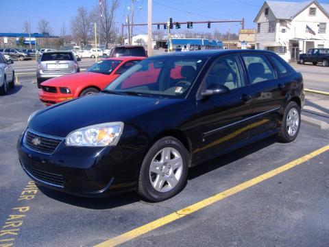 Black Chevrolet Malibu Maxx LT Wagon.  Click to enlarge.