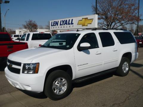 Summit White Chevrolet Suburban LT 4x4.  Click to enlarge.