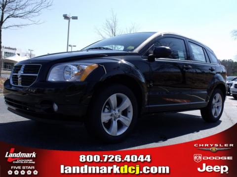 Brilliant Black Crystal Pearl Dodge Caliber Mainstreet.  Click to enlarge.