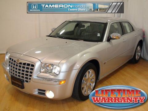 Bright Silver Metallic Chrysler 300 C HEMI.  Click to enlarge.