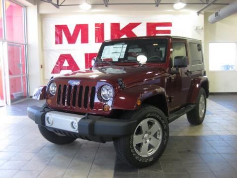 Red Rock Crystal Pearl Jeep Wrangler Sahara 4x4.  Click to enlarge.