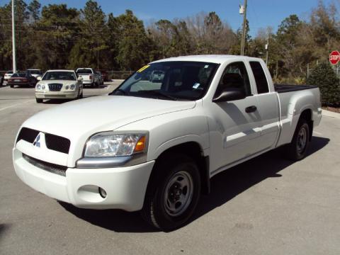 Arctic White Mitsubishi Raider LS Extended Cab. Click to enlarge. Arctic White Mitsubishi Raider LS Extended Cab. Click to enlarge.