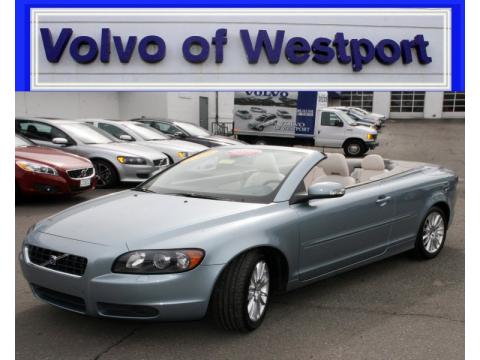 Celestial Blue Metallic Volvo C70 T5 Convertible.  Click to enlarge.