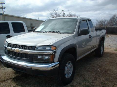 Silver Birch Metallic Chevrolet Colorado LS Extended Cab 4x4.  Click to enlarge.