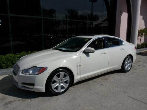 Porcelain White Jaguar XF Luxury.  Click to enlarge.