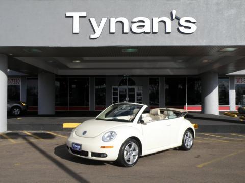 Harvest Moon Beige Volkswagen New Beetle 2.5 Convertible.  Click to enlarge.
